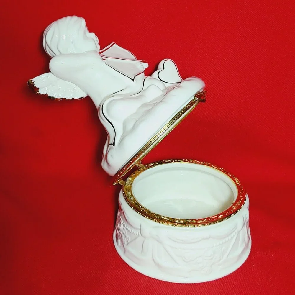Vintage Porcelain Cupid Cherub Angel Trinket Jewelry Box Gold Trim